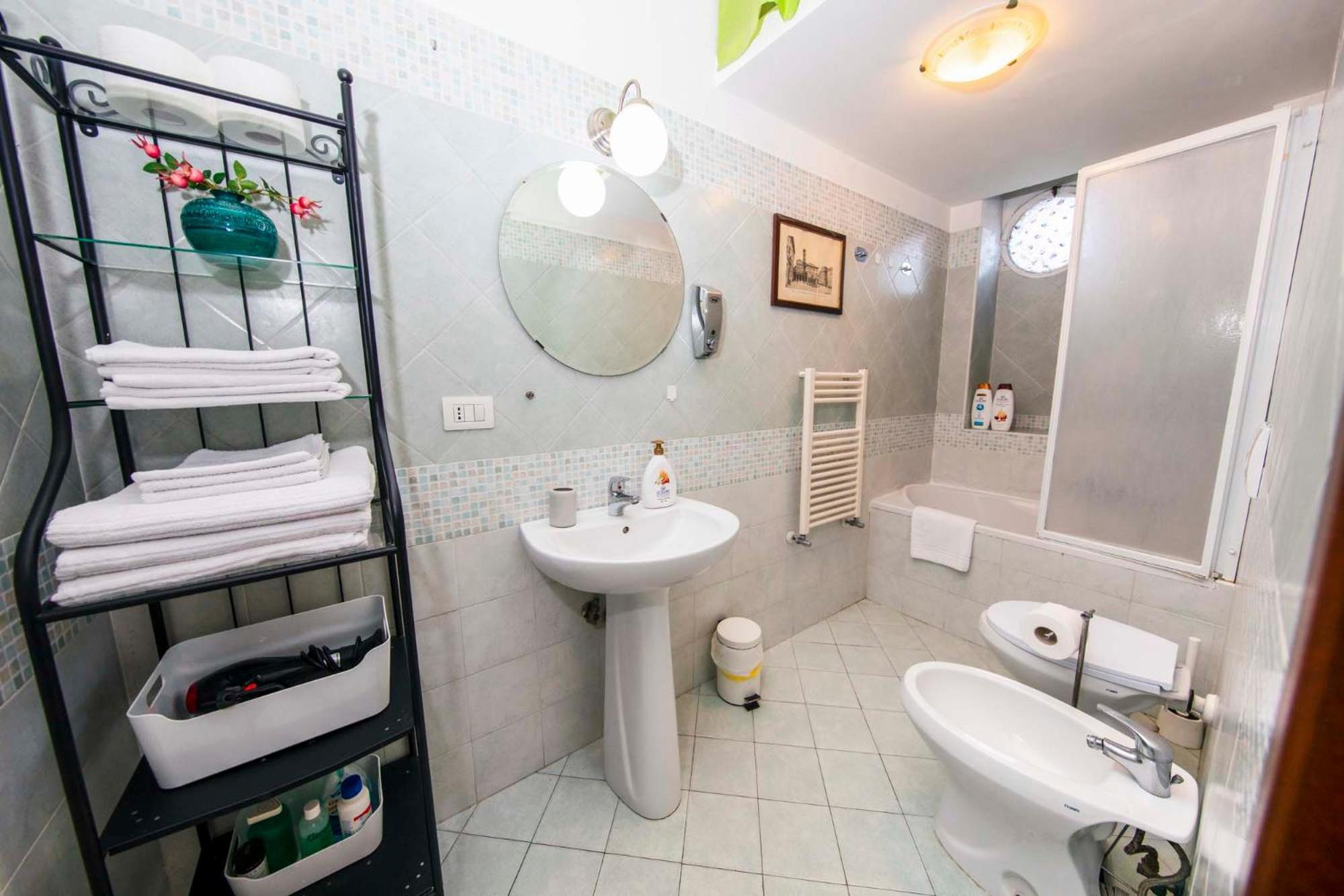 Azzurra Appartement *